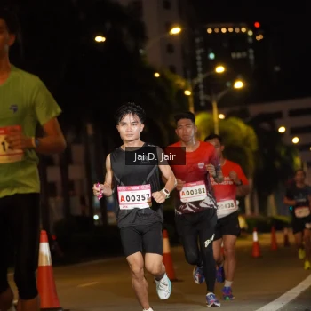 Runner Photo 1748391