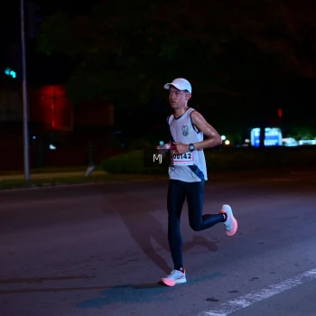 Runner Photo 1748393