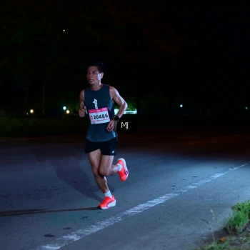 Runner Photo 1748415
