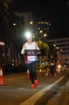Runner Photo 1748418