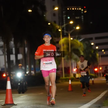 Runner Photo 1748465