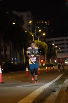Runner Photo 1748473