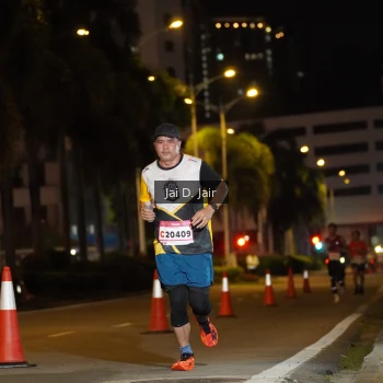 Runner Photo 1748475
