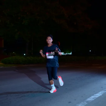 Runner Photo 1748480
