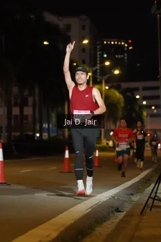Runner Photo 1748483