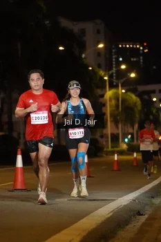 Runner Photo 1748521