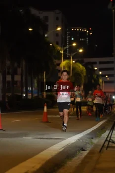 Runner Photo 1748544