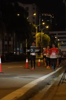 Runner Photo 1748556