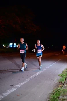 Runner Photo 1748569