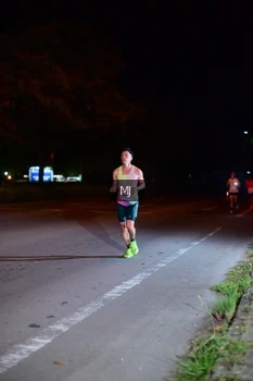 Runner Photo 1748575
