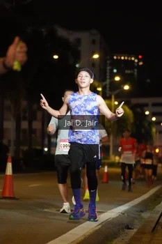 Runner Photo 1748607