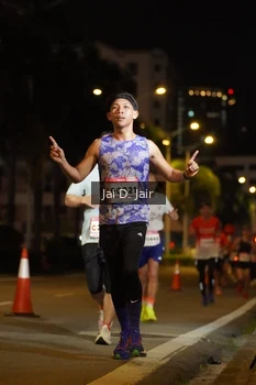 Runner Photo 1748609