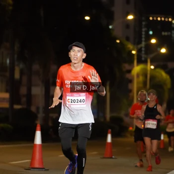 Runner Photo 1748622