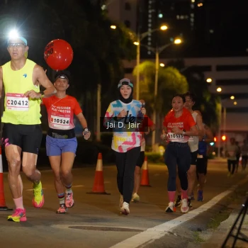 Runner Photo 1748636