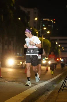 Runner Photo 1748688