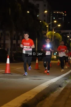 Runner Photo 1748705