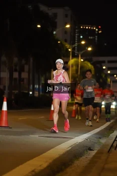Runner Photo 1748734