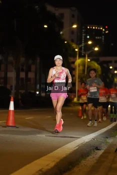 Runner Photo 1748737