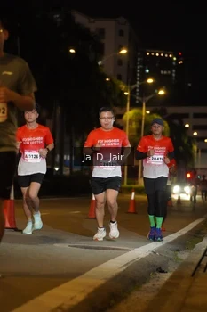 Runner Photo 1748746