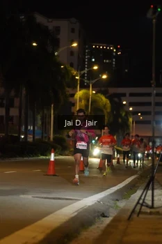 Runner Photo 1748763