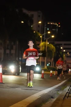 Runner Photo 1748771