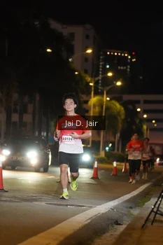 Runner Photo 1748772