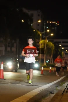 Runner Photo 1748773