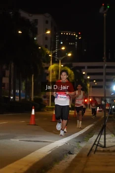 Runner Photo 1748777