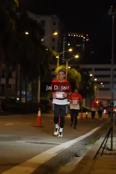 Runner Photo 1748799