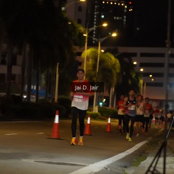 Runner Photo 1748813