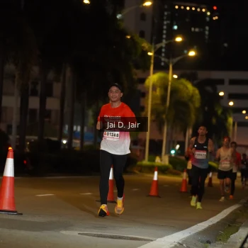 Runner Photo 1748816