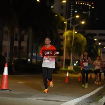 Runner Photo 1748817