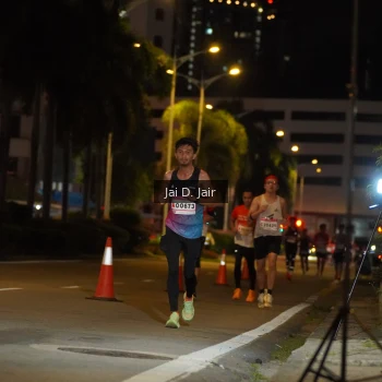 Runner Photo 1748824