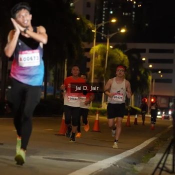 Runner Photo 1748829