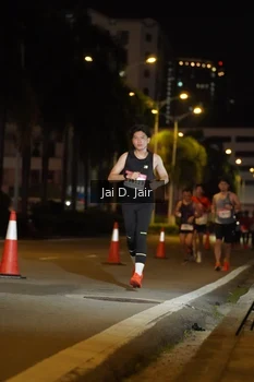 Runner Photo 1748839
