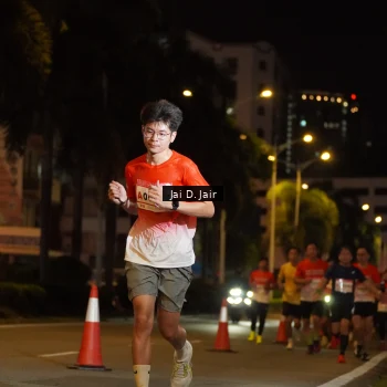 Runner Photo 1748975