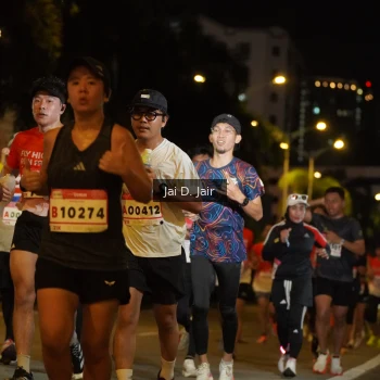 Runner Photo 1748998