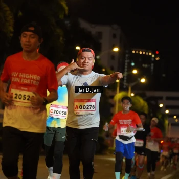 Runner Photo 1749014
