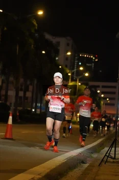 Runner Photo 1749038