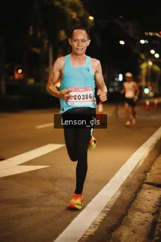 Runner Photo 1749080