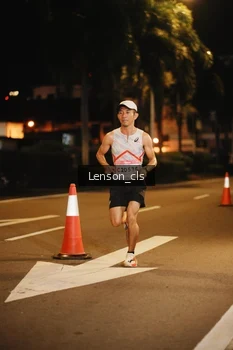 Runner Photo 1749081