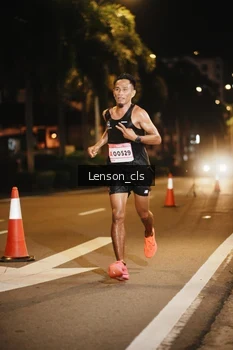 Runner Photo 1749082