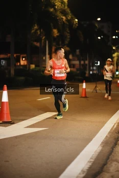 Runner Photo 1749102