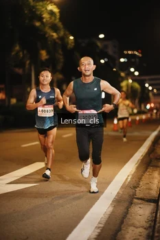 Runner Photo 1749170