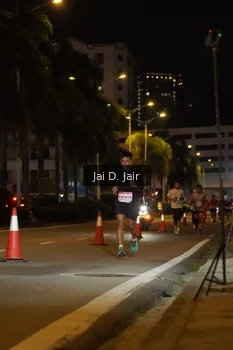 Runner Photo 1749236