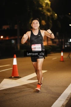 Runner Photo 1749238