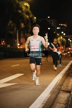 Runner Photo 1749254