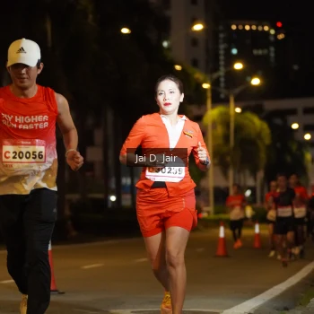 Runner Photo 1749275