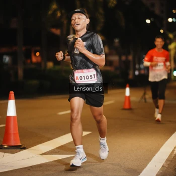Runner Photo 1749284