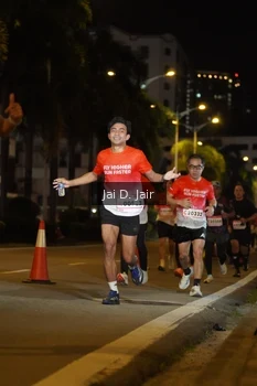 Runner Photo 1749289